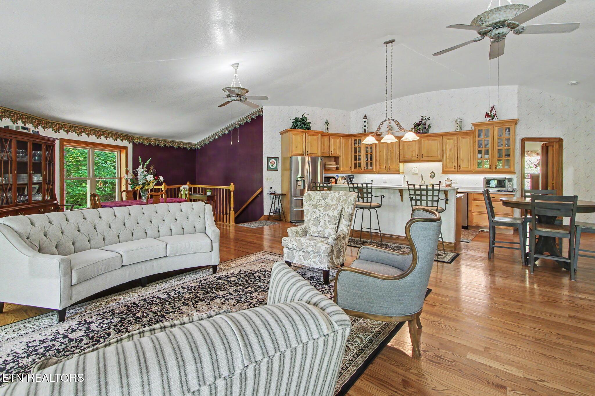 563 Norris Shores Drive, Sharps Chapel, TN - Norris Lake Real Estate - Image# 9
