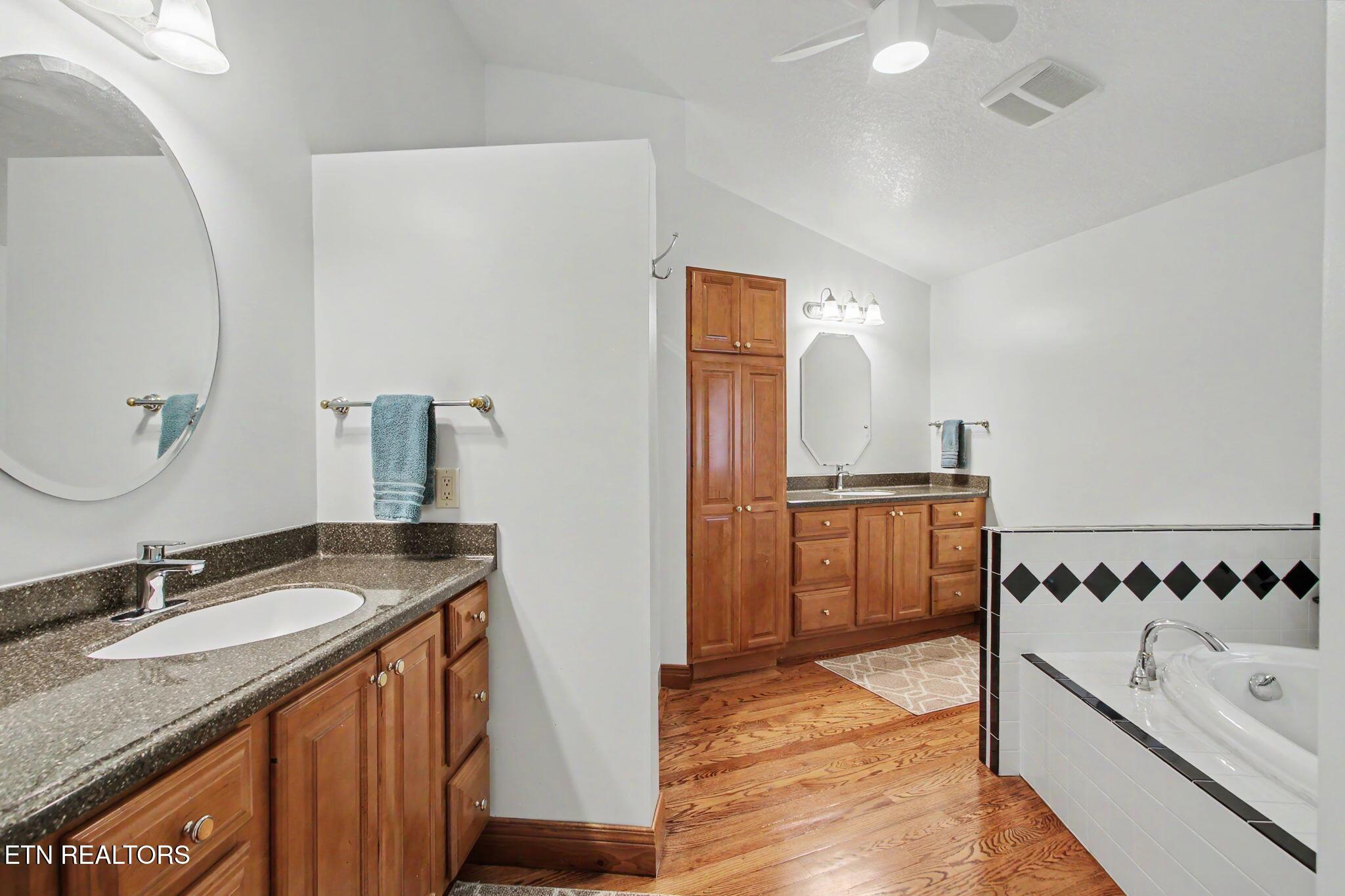 563 Norris Shores Drive, Sharps Chapel, TN - Norris Lake Real Estate - Image# 19