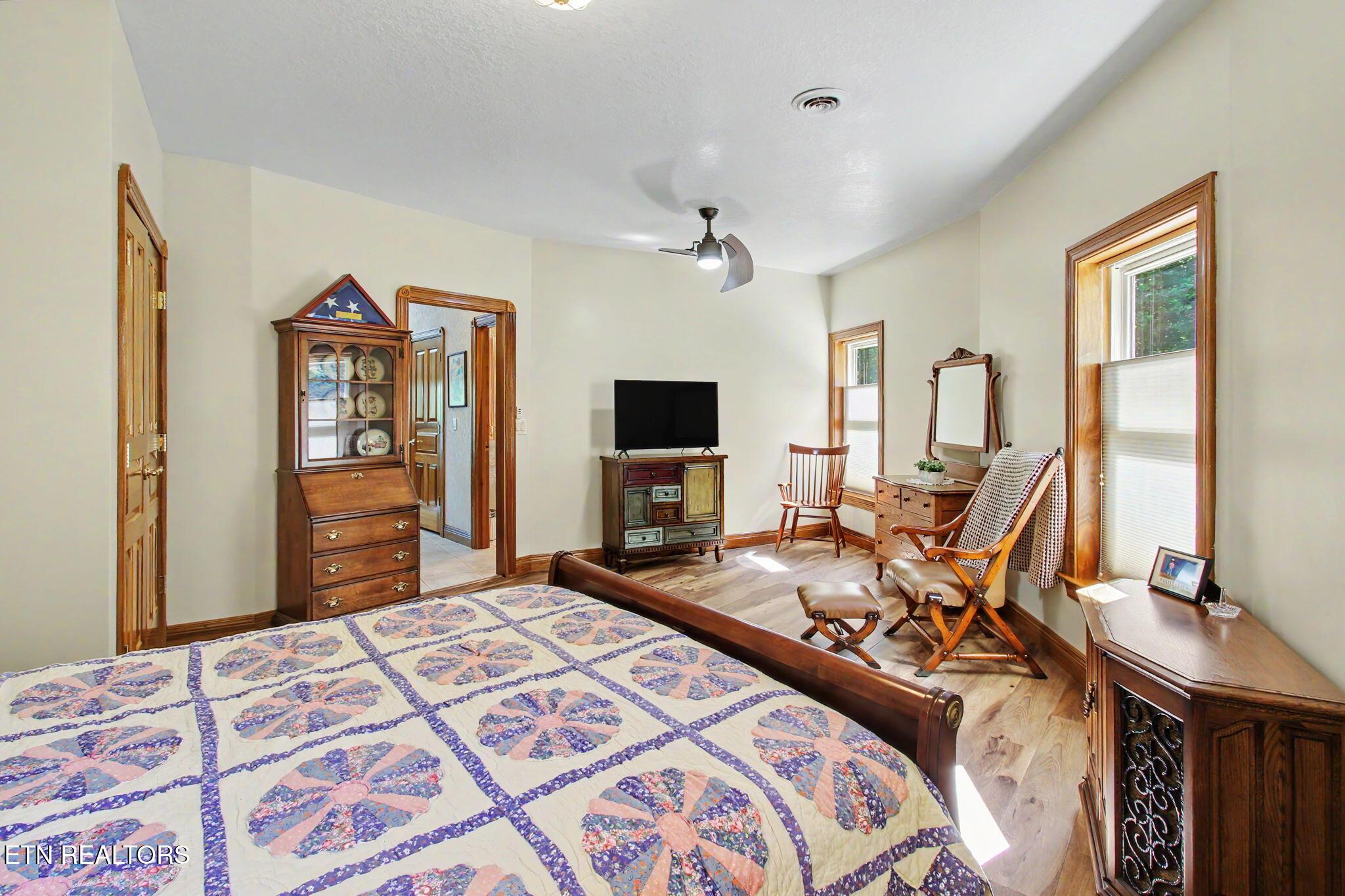563 Norris Shores Drive, Sharps Chapel, TN - Norris Lake Real Estate - Image# 28