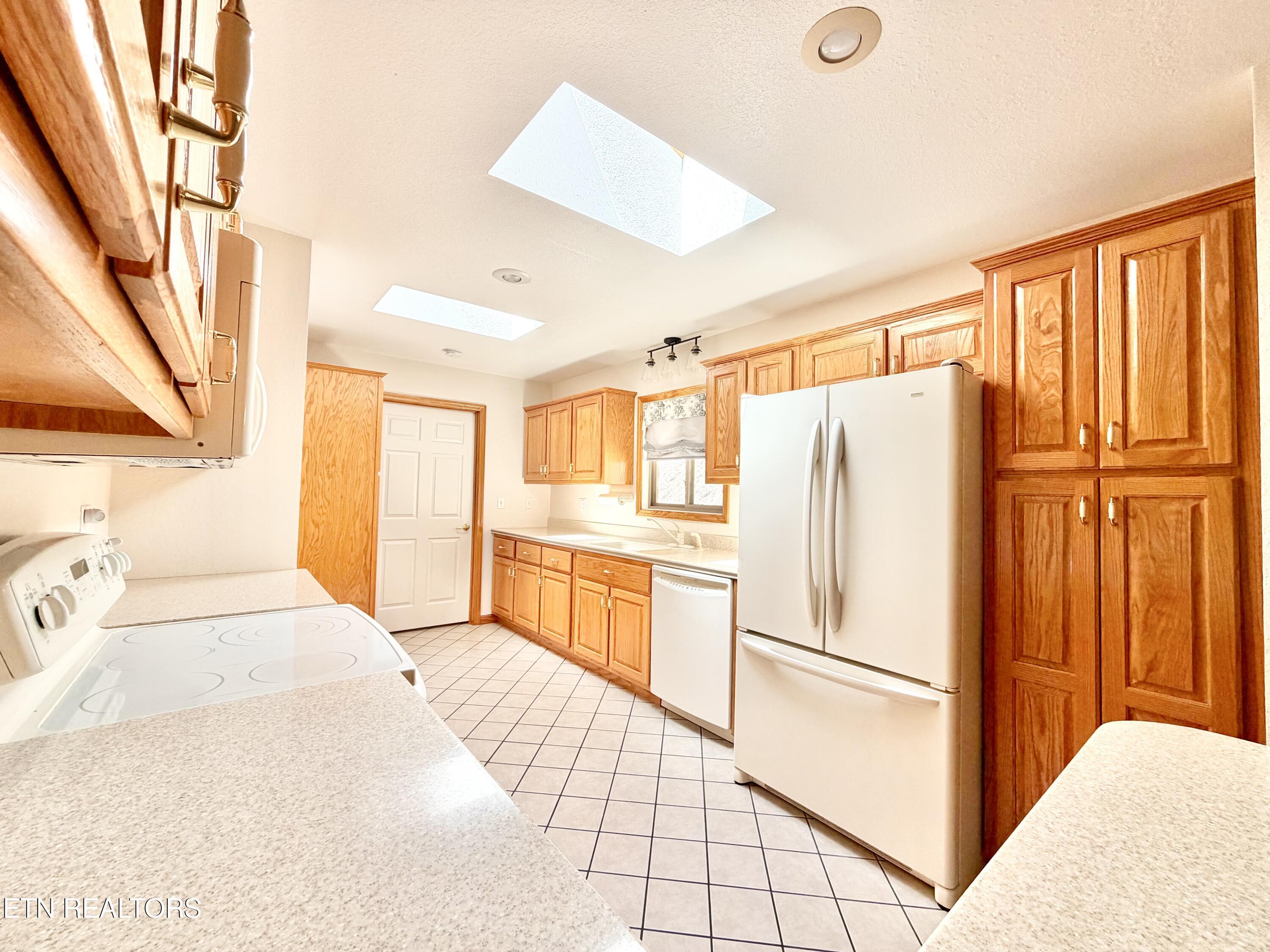 454 Wildcat Hollow Rd, New Tazewell, TN - Norris Lake Real Estate - Image# 6