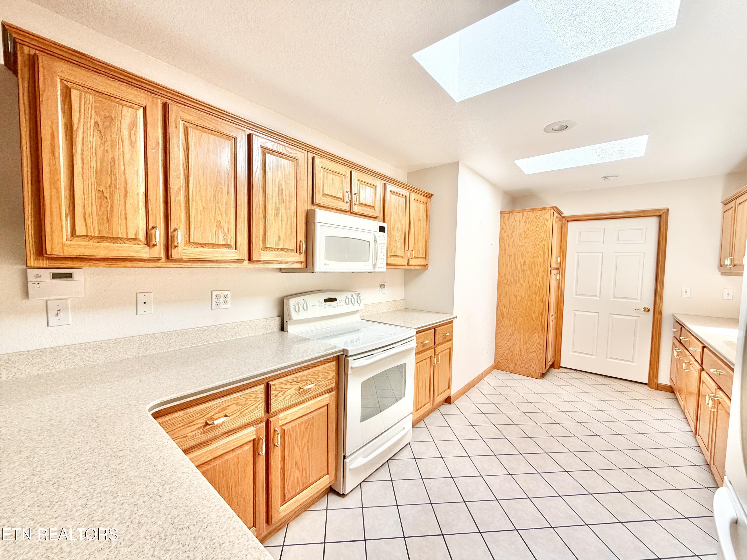454 Wildcat Hollow Rd, New Tazewell, TN - Norris Lake Real Estate - Image# 7