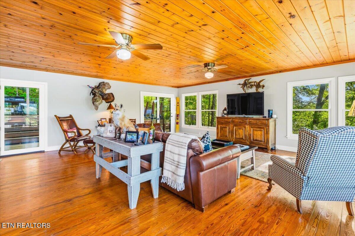 244 Lakeshore Drive, Maynardville, TN - Norris Lake Real Estate - Image# 8