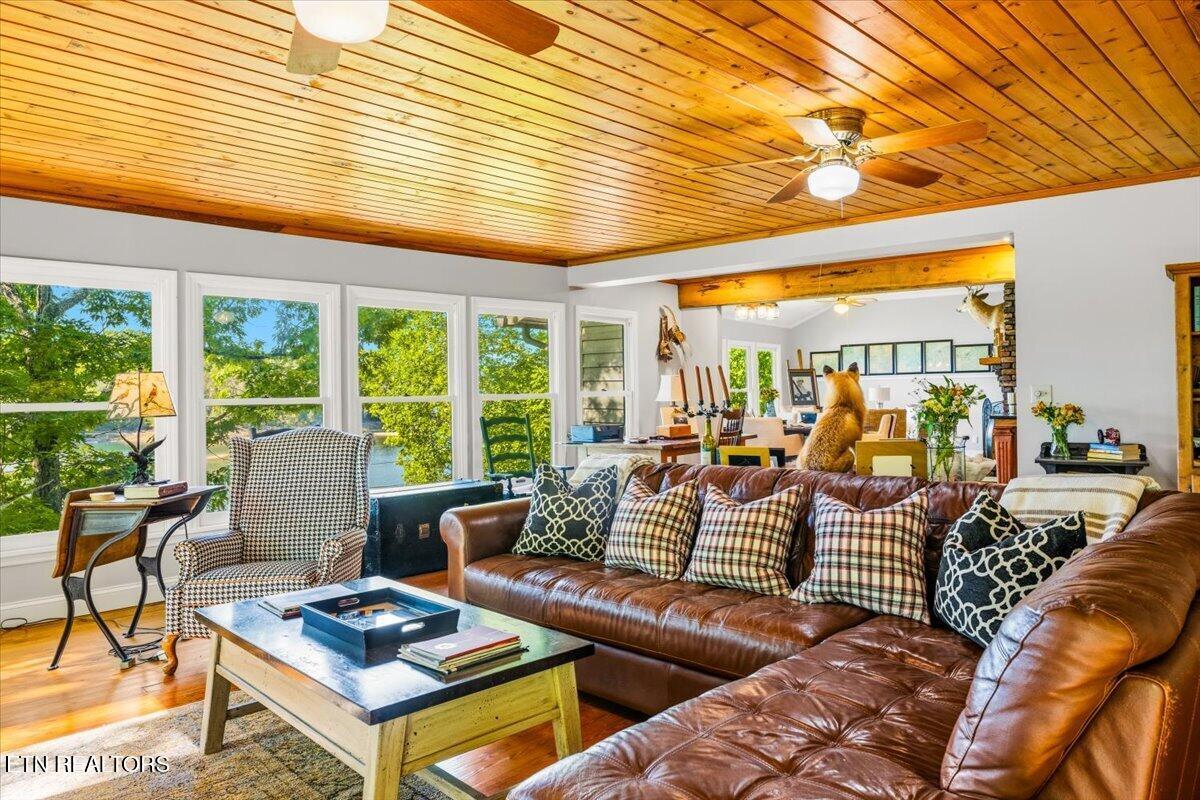 244 Lakeshore Drive, Maynardville, TN - Norris Lake Real Estate - Image# 11