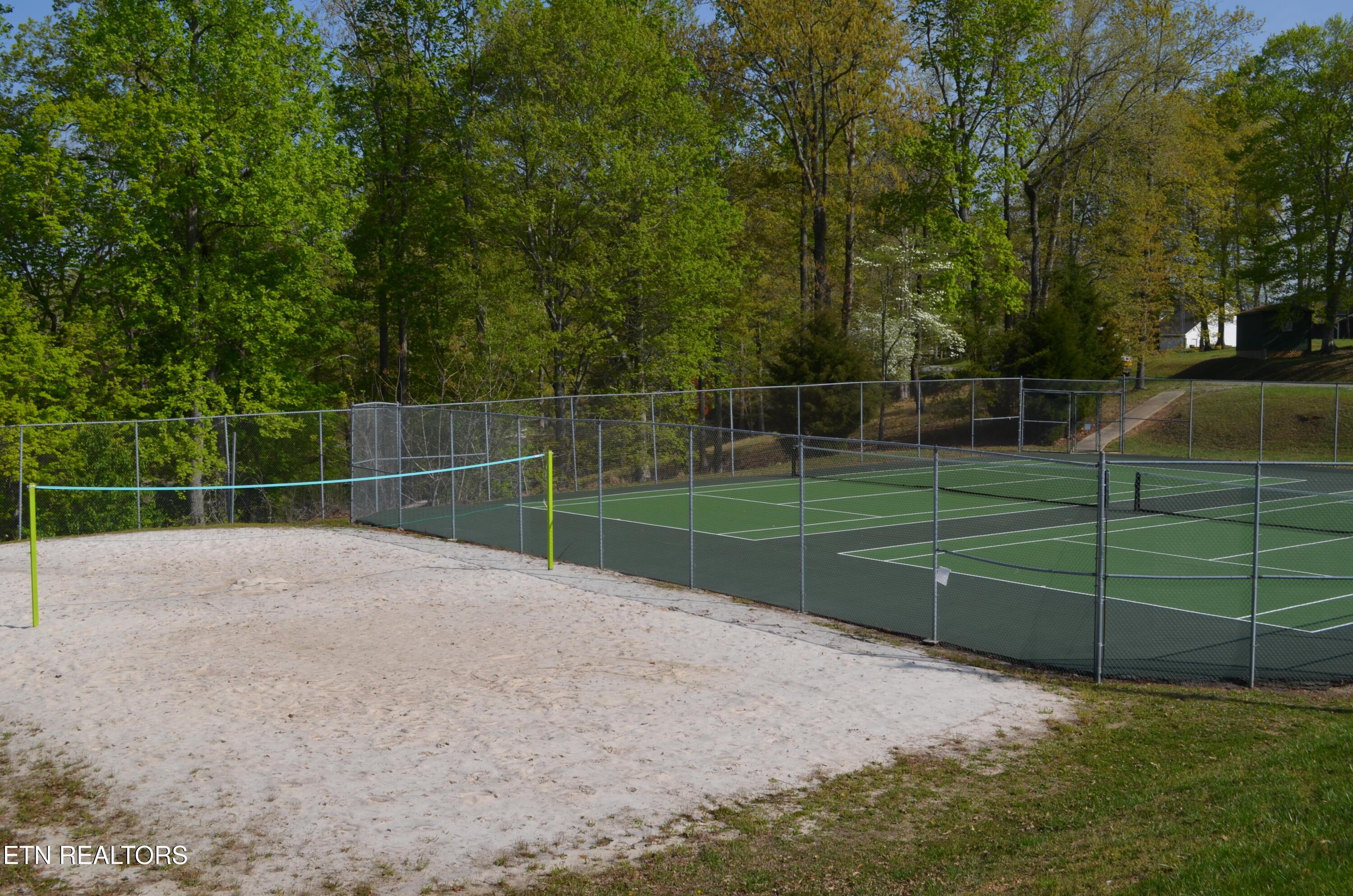 Deer Run Point, Lafollette, TN - Norris Lake Real Estate - Image# 18