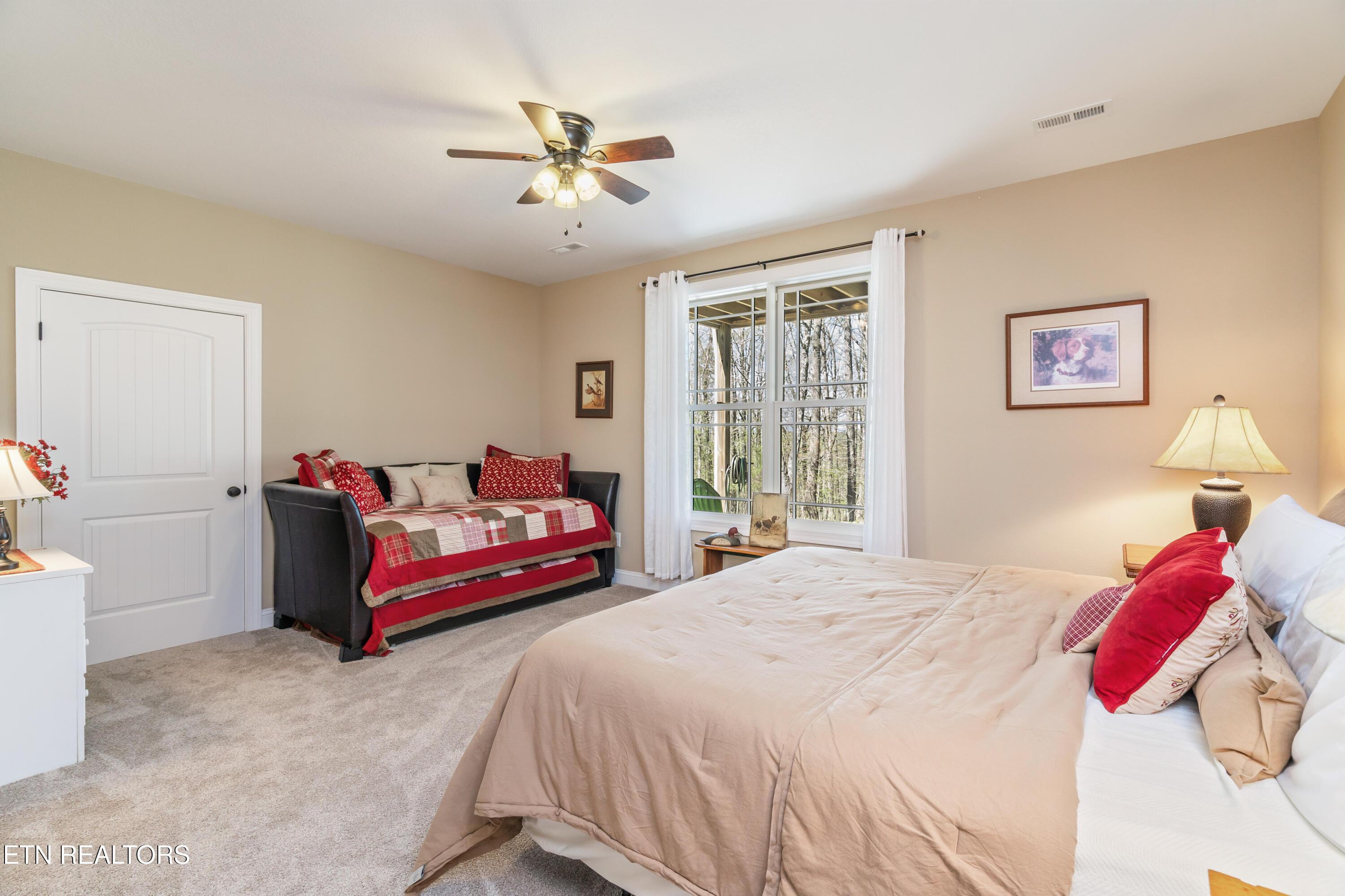 195 Kennedys Loop, Lafollette, TN - Norris Lake Real Estate - Image# 37