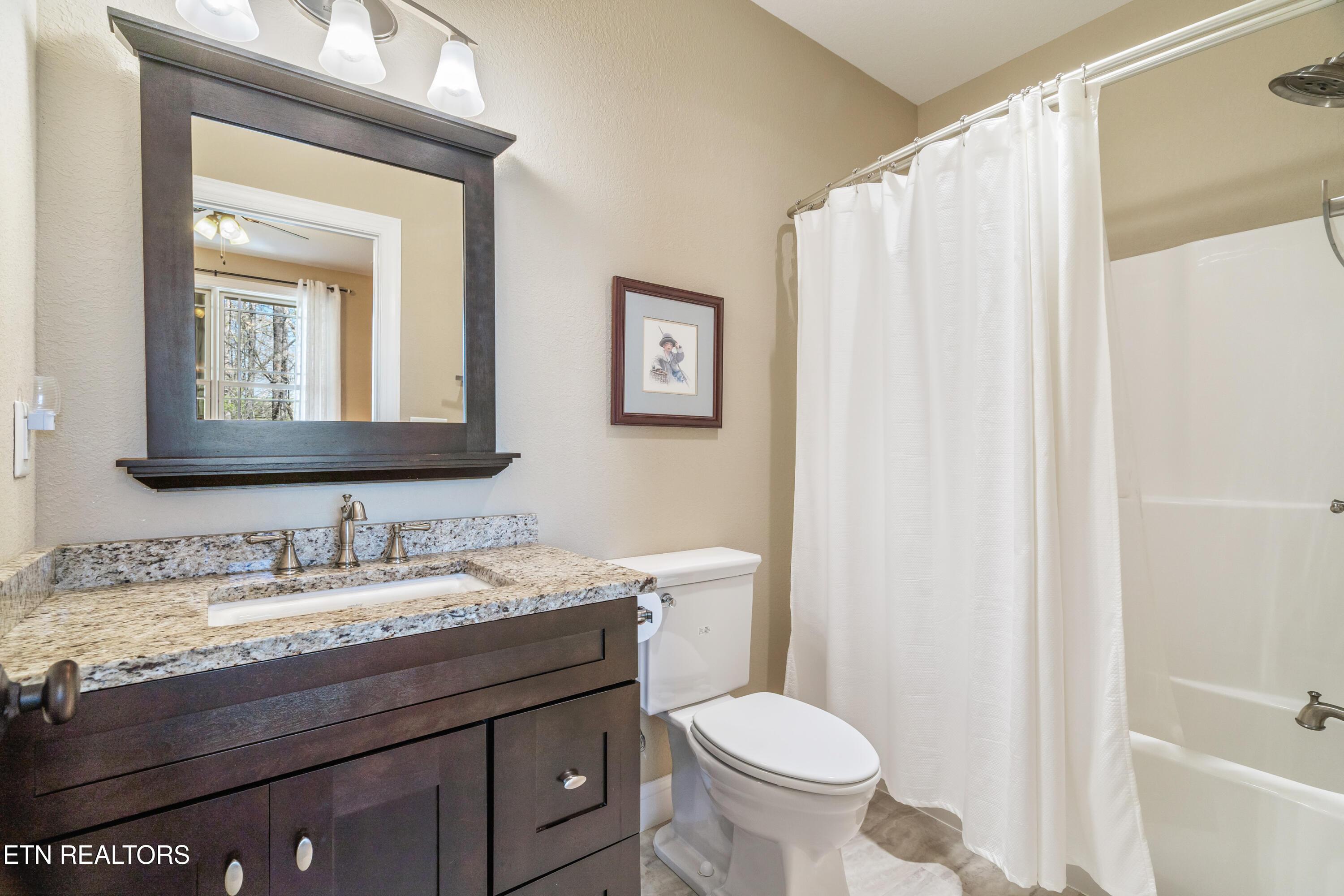 195 Kennedys Loop, Lafollette, TN - Norris Lake Real Estate - Image# 38