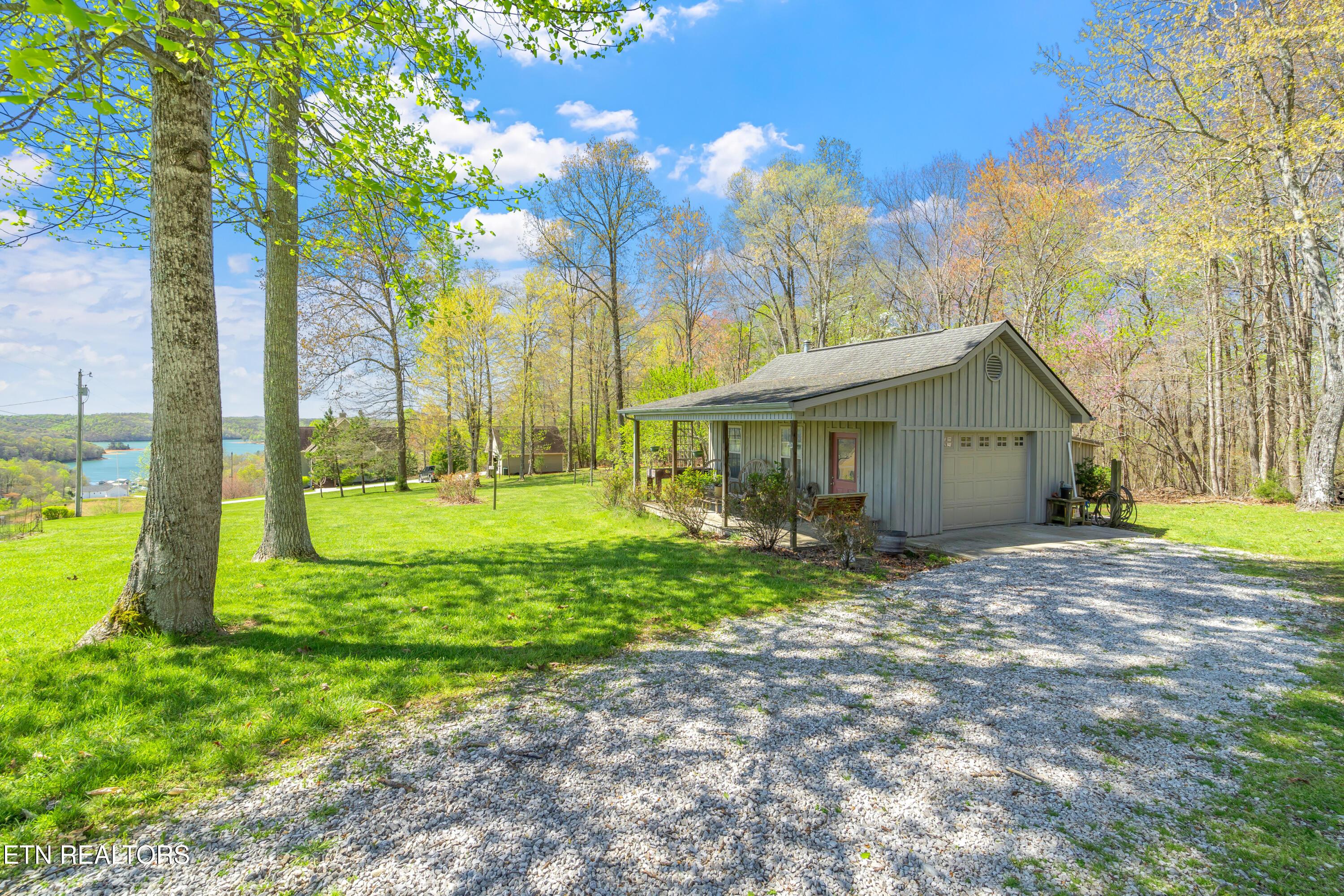 195 Kennedys Loop, Lafollette, TN - Norris Lake Real Estate - Image# 46