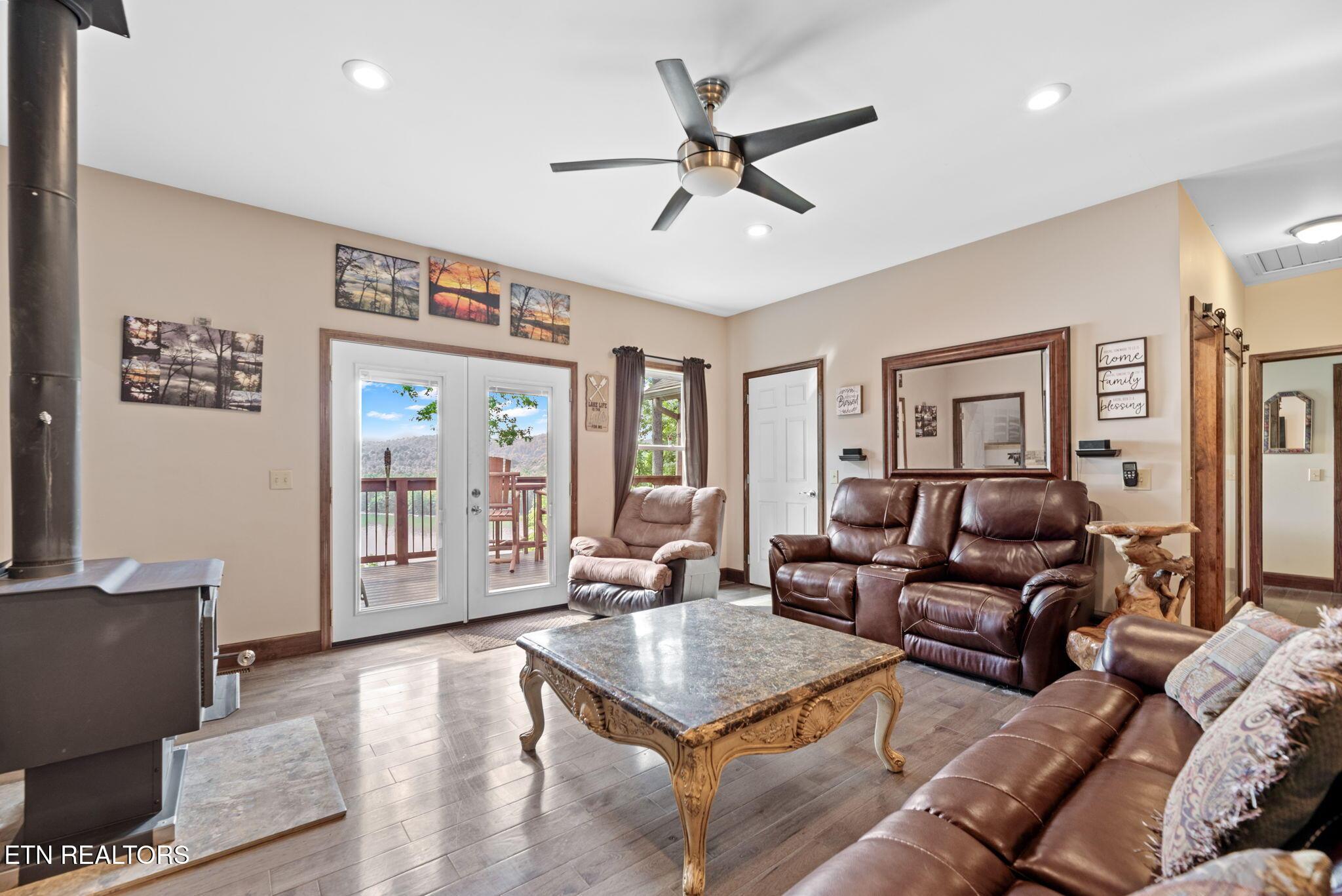 155 Island Rd, New Tazewell, TN - Norris Lake Real Estate - Image# 16