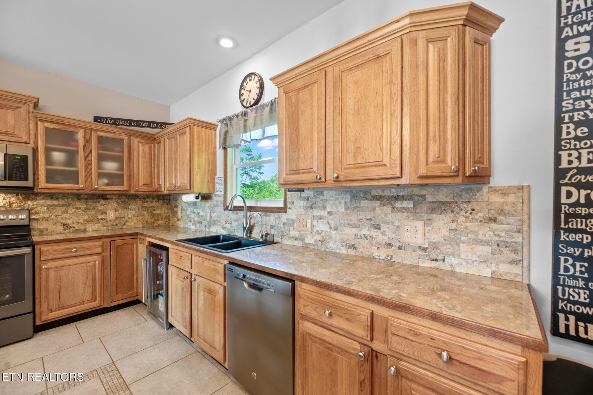 155 Island Rd, New Tazewell, TN - Norris Lake Real Estate - Image# 21