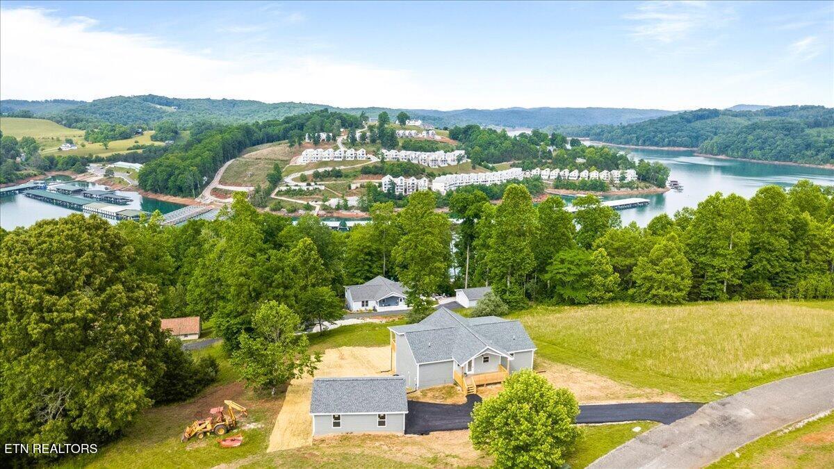 258 Sam Maria Way, Lafollette, TN - Norris Lake Real Estate - Image# 1