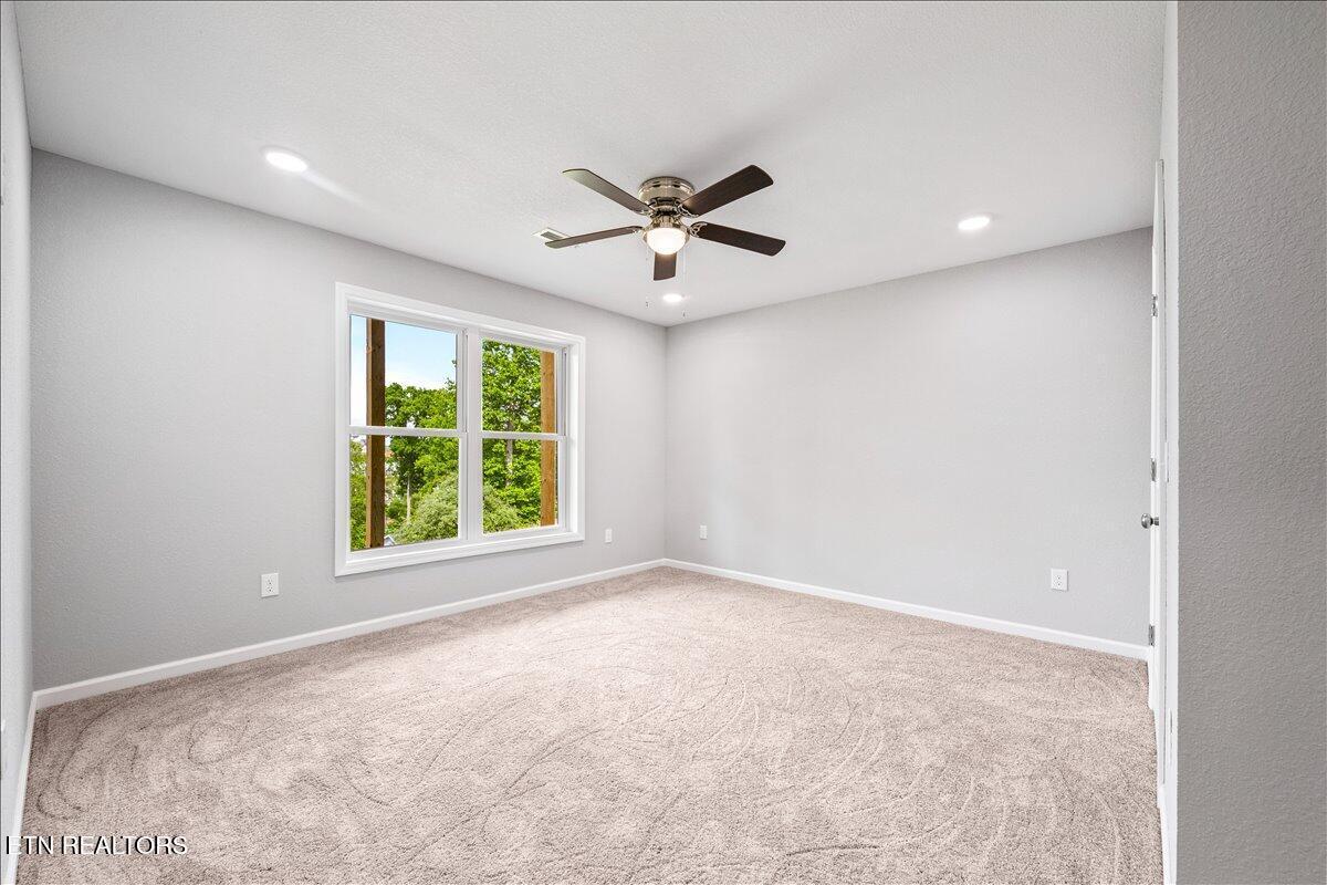 258 Sam Maria Way, Lafollette, TN - Norris Lake Real Estate - Image# 43