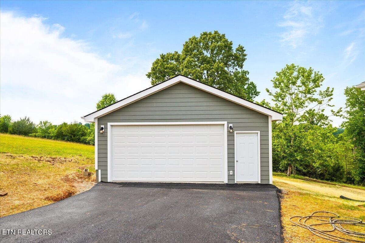 258 Sam Maria Way, Lafollette, TN - Norris Lake Real Estate - Image# 52