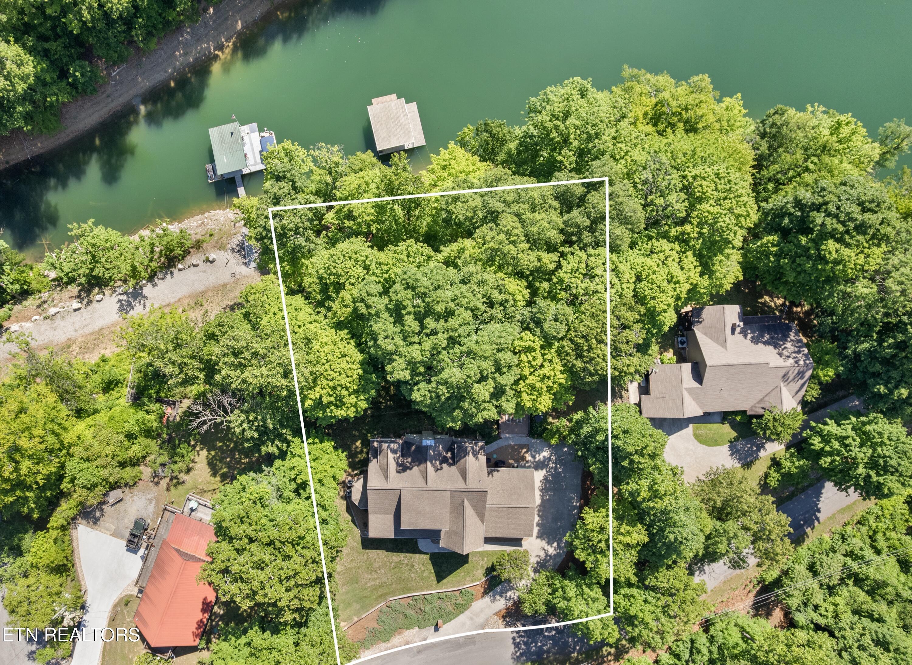 127 Ridgeland Lane, Sharps Chapel, TN - Norris Lake Real Estate - Image# 4