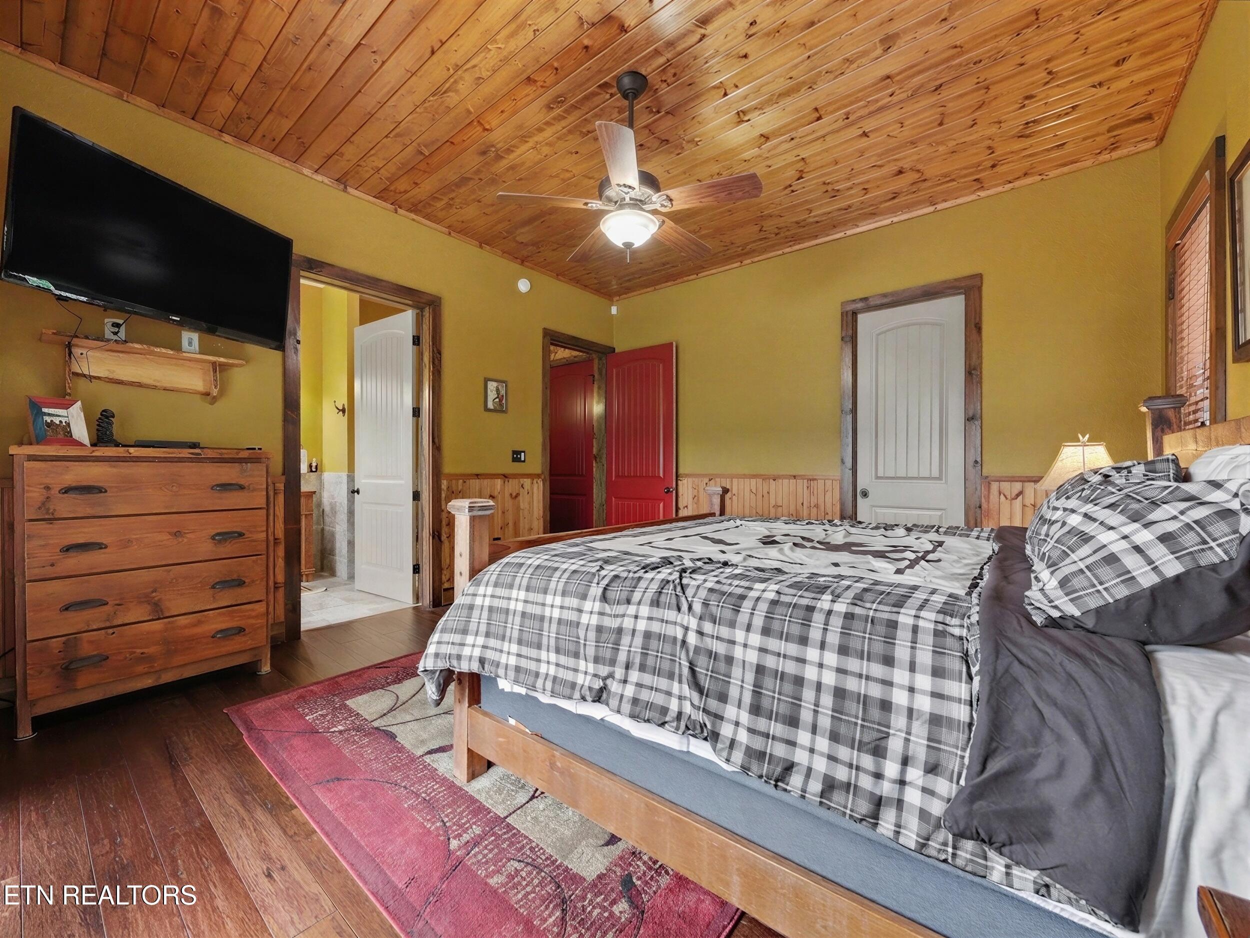 836 & 835 Jacks Bluff Rd, New Tazewell, TN - Norris Lake Real Estate - Image# 35
