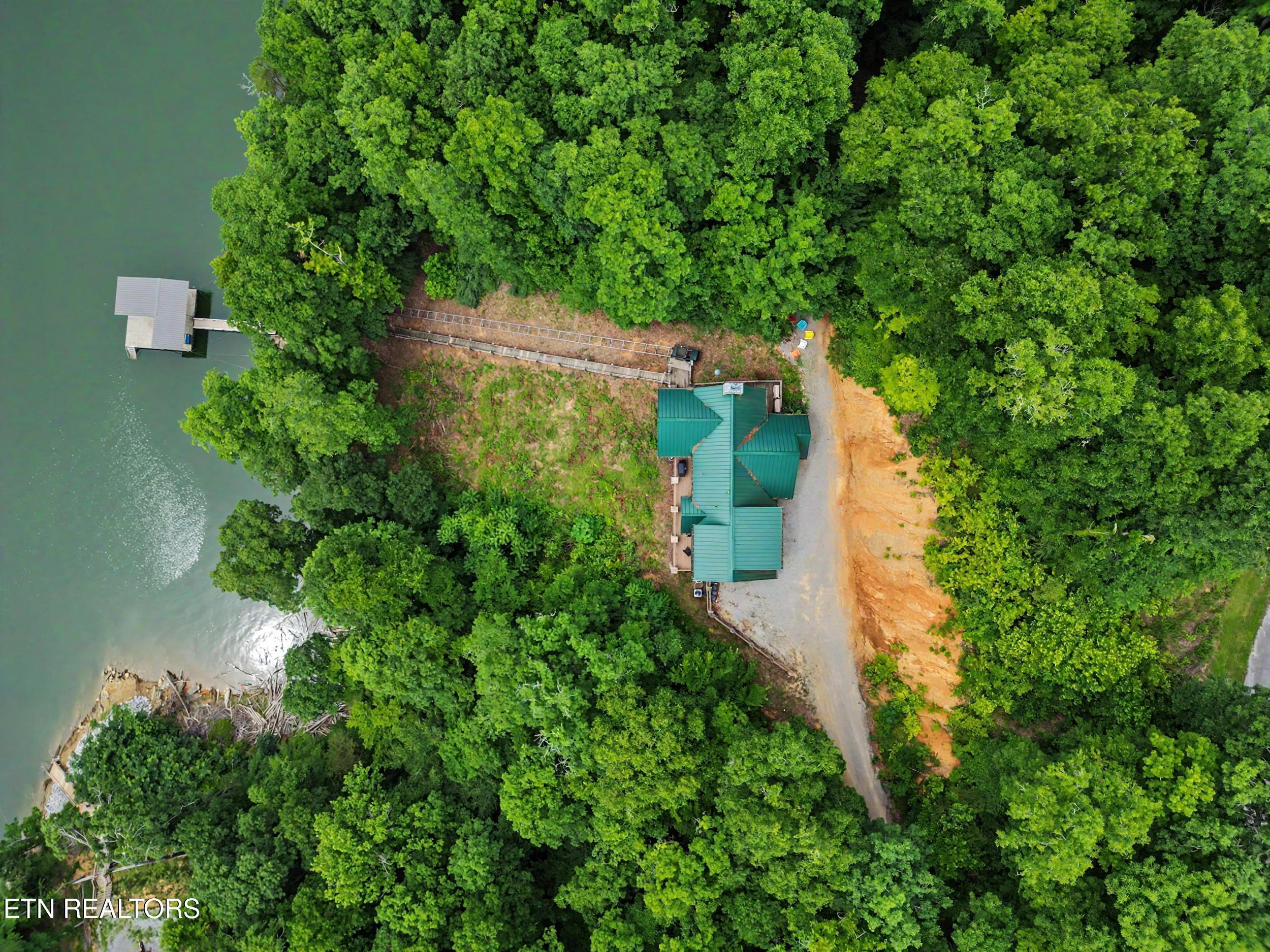 836 & 835 Jacks Bluff Rd, New Tazewell, TN - Norris Lake Real Estate - Image# 48