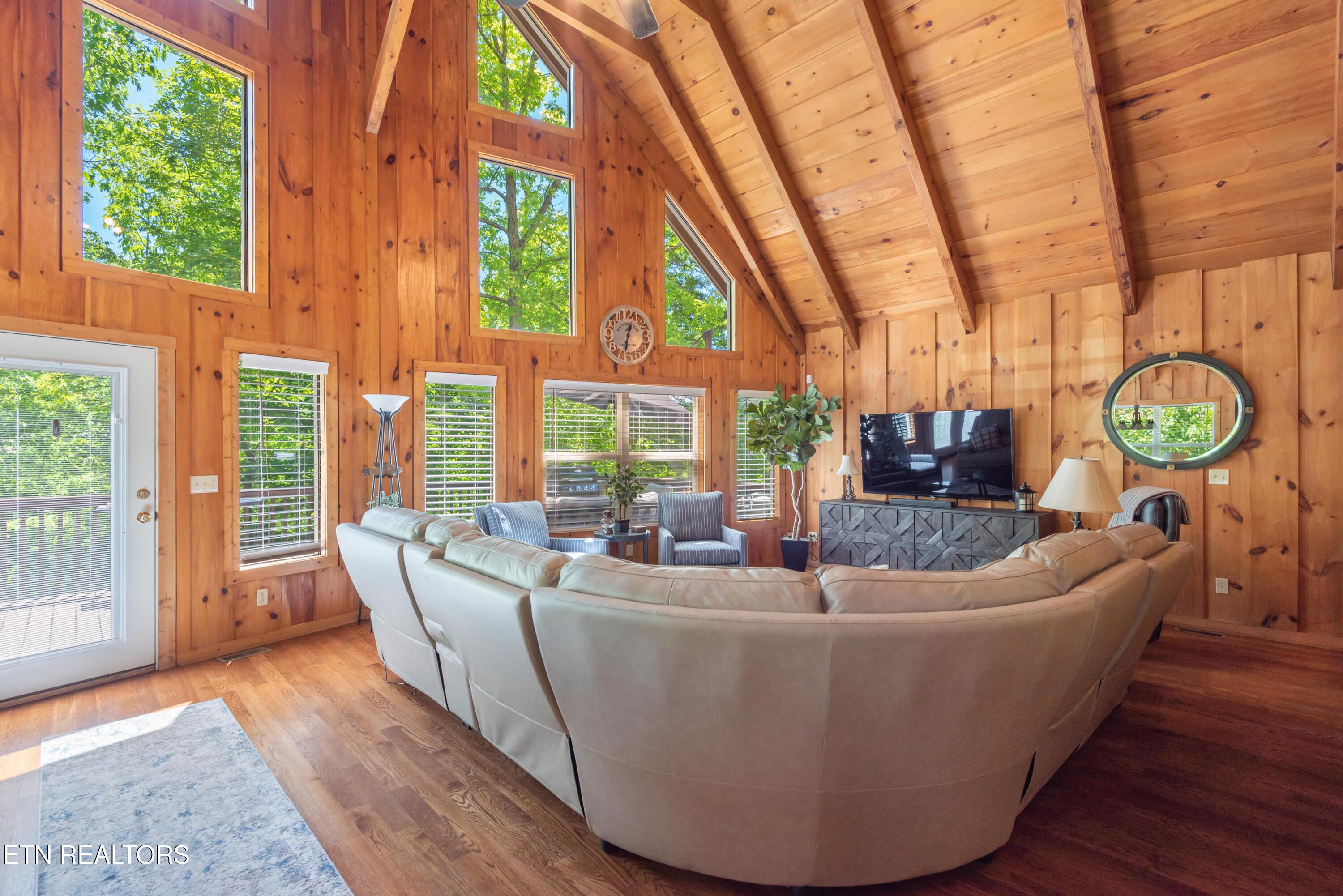 147 Flat Lake Circle, Speedwell, TN - Norris Lake Real Estate - Image# 14