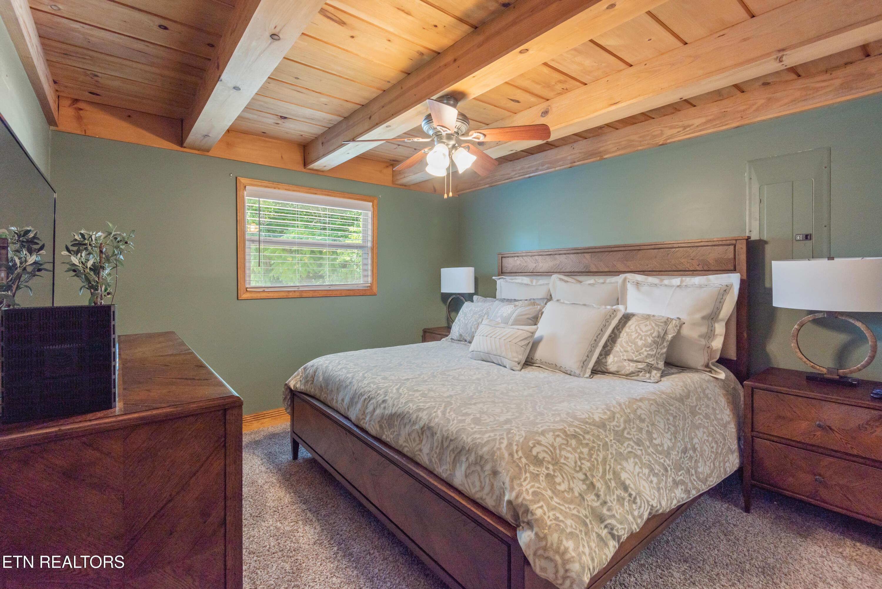 147 Flat Lake Circle, Speedwell, TN - Norris Lake Real Estate - Image# 23