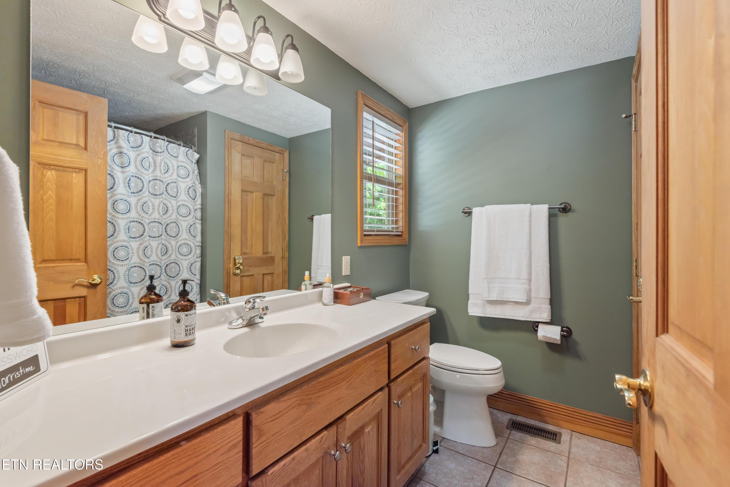 147 Flat Lake Circle, Speedwell, TN - Norris Lake Real Estate - Image# 25