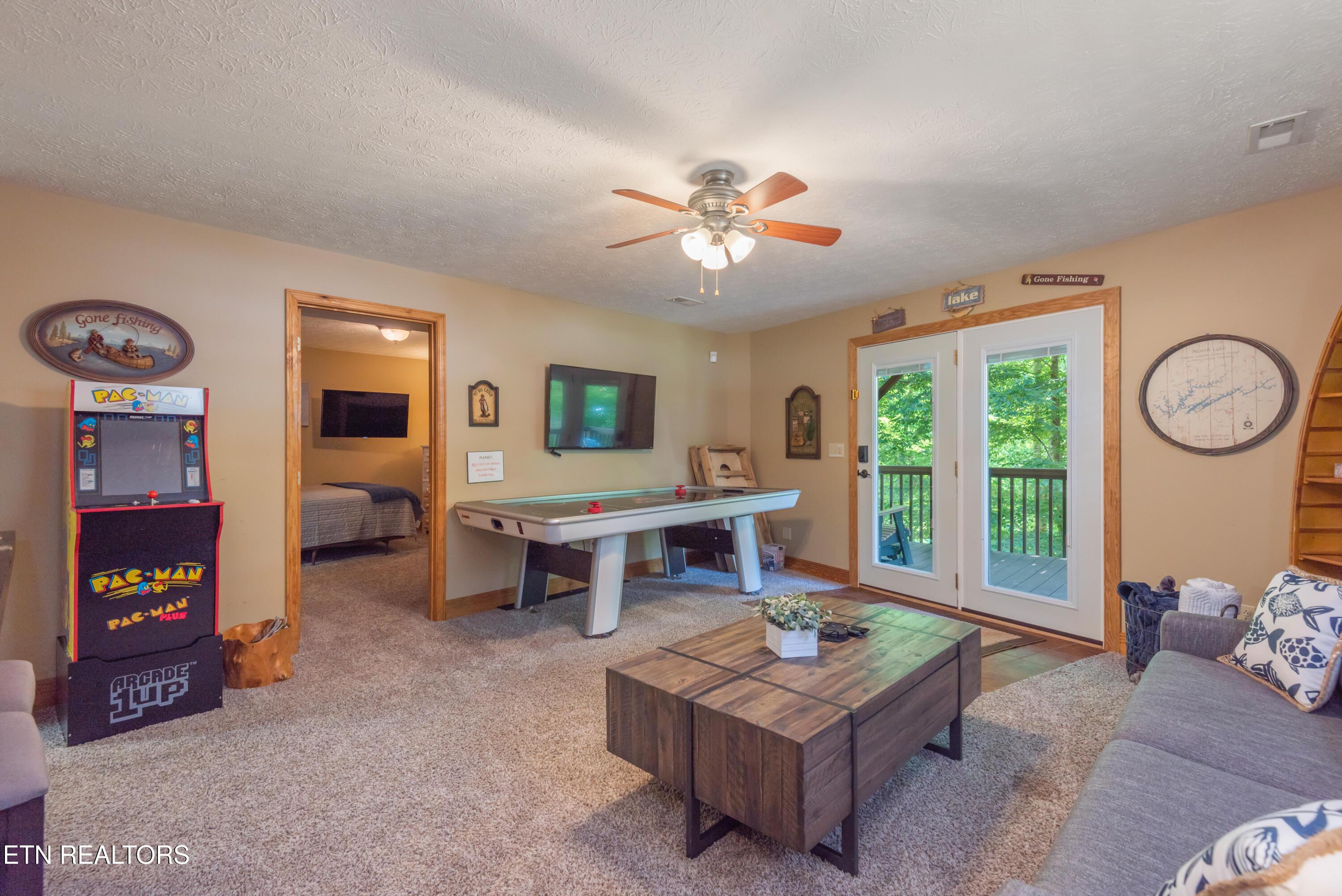 147 Flat Lake Circle, Speedwell, TN - Norris Lake Real Estate - Image# 33