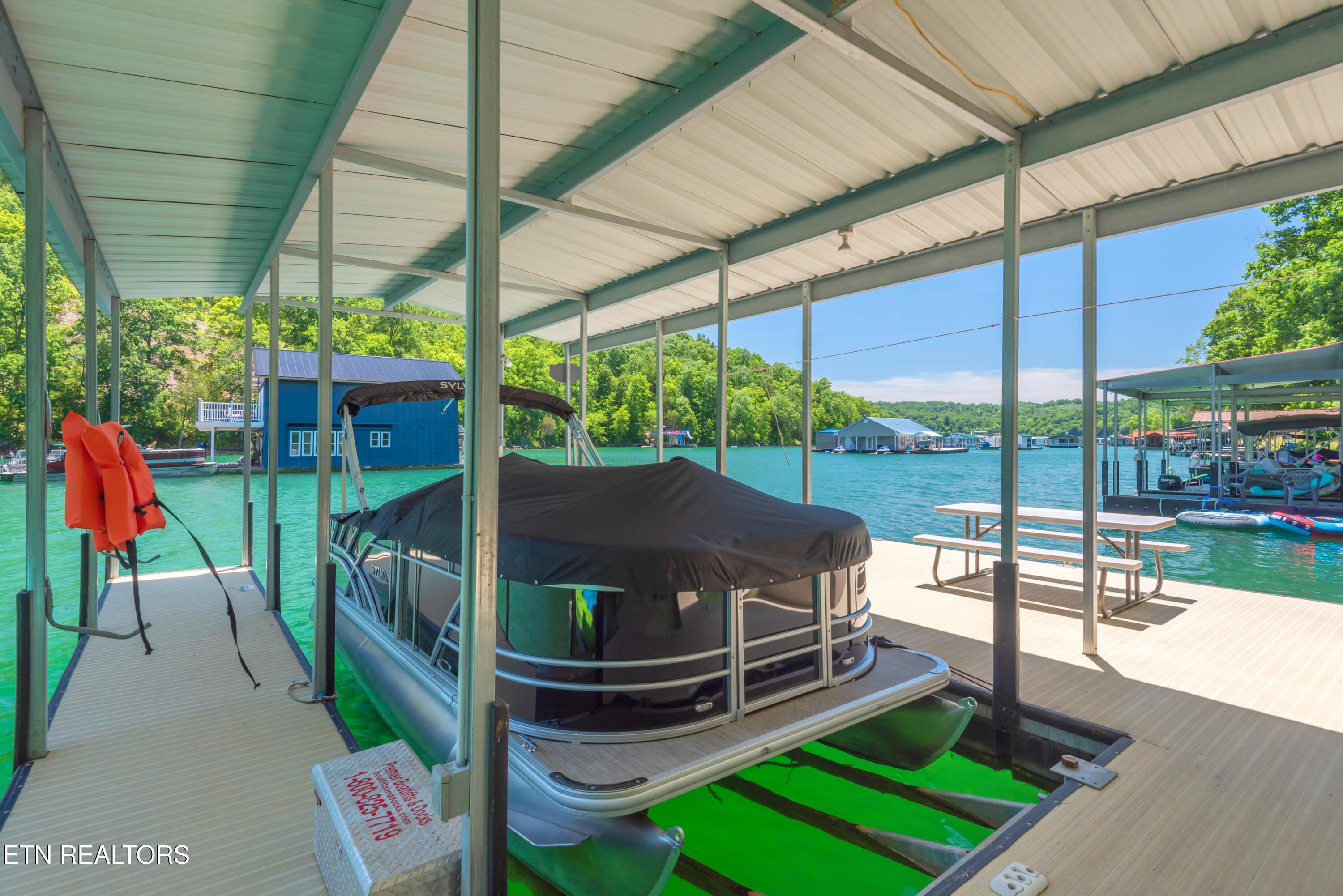 147 Flat Lake Circle, Speedwell, TN - Norris Lake Real Estate - Image# 3