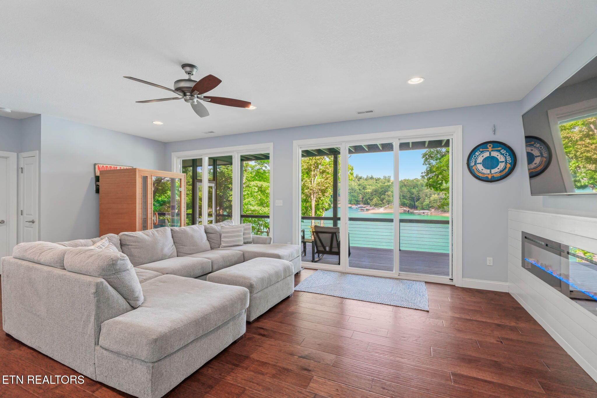 1779 Cove Pointe Rd, Lafollette, TN - Norris Lake Real Estate - Image# 32
