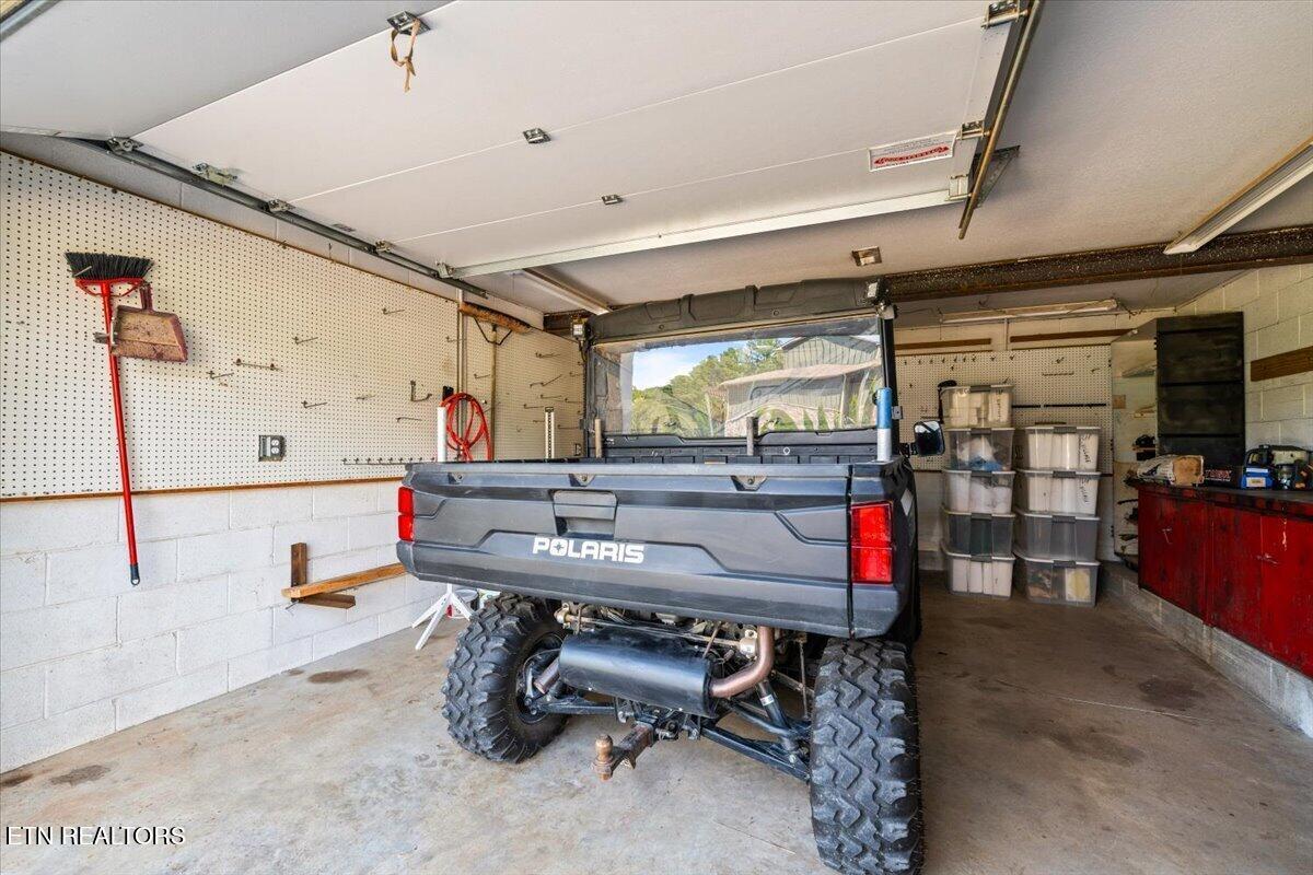 1380 E Norris Point Rd, Lafollette, TN - Norris Lake Real Estate - Image# 46