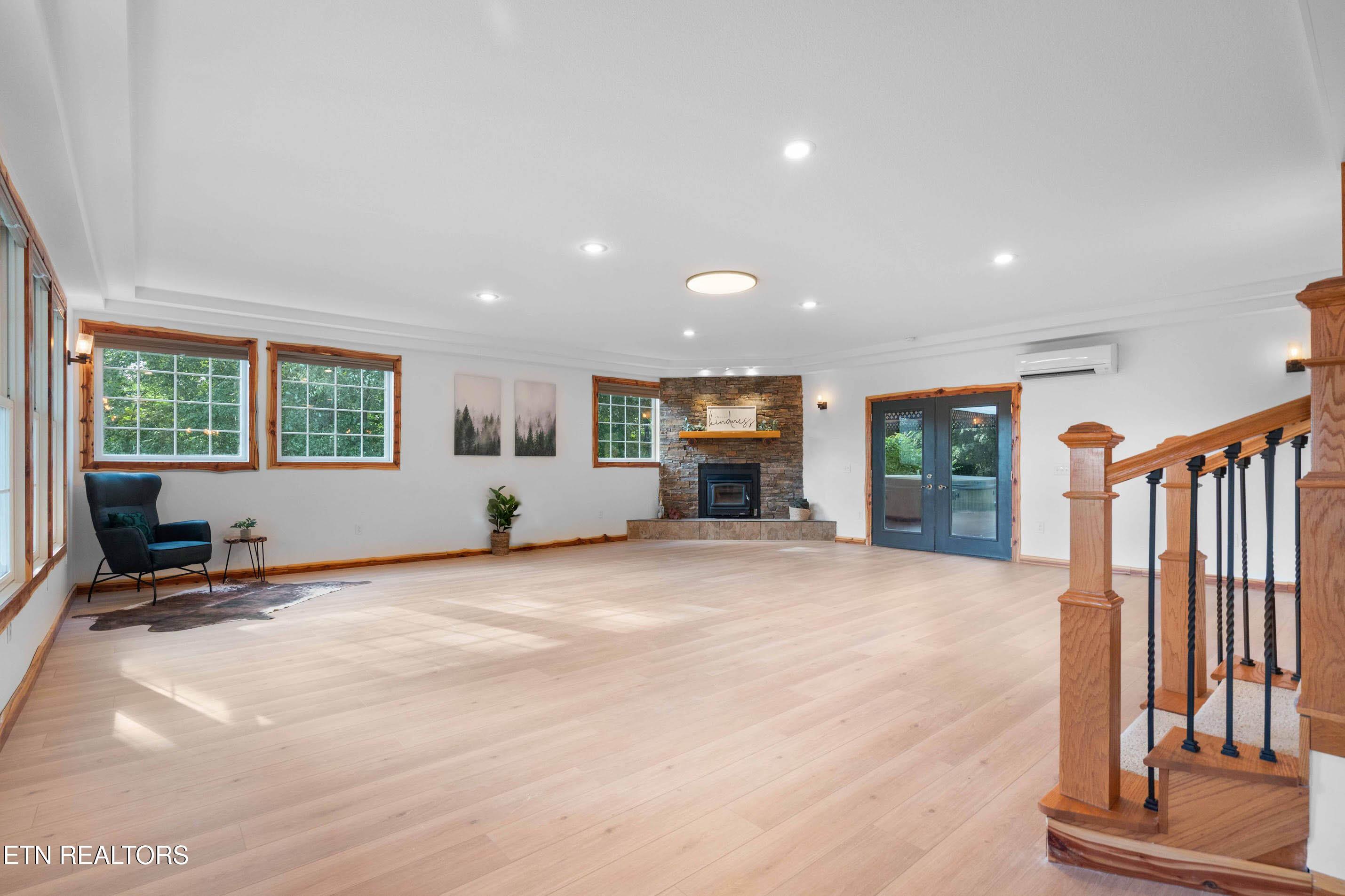 103 Pinnacle Pointe Way, Sharps Chapel, TN - Norris Lake Real Estate - Image# 18