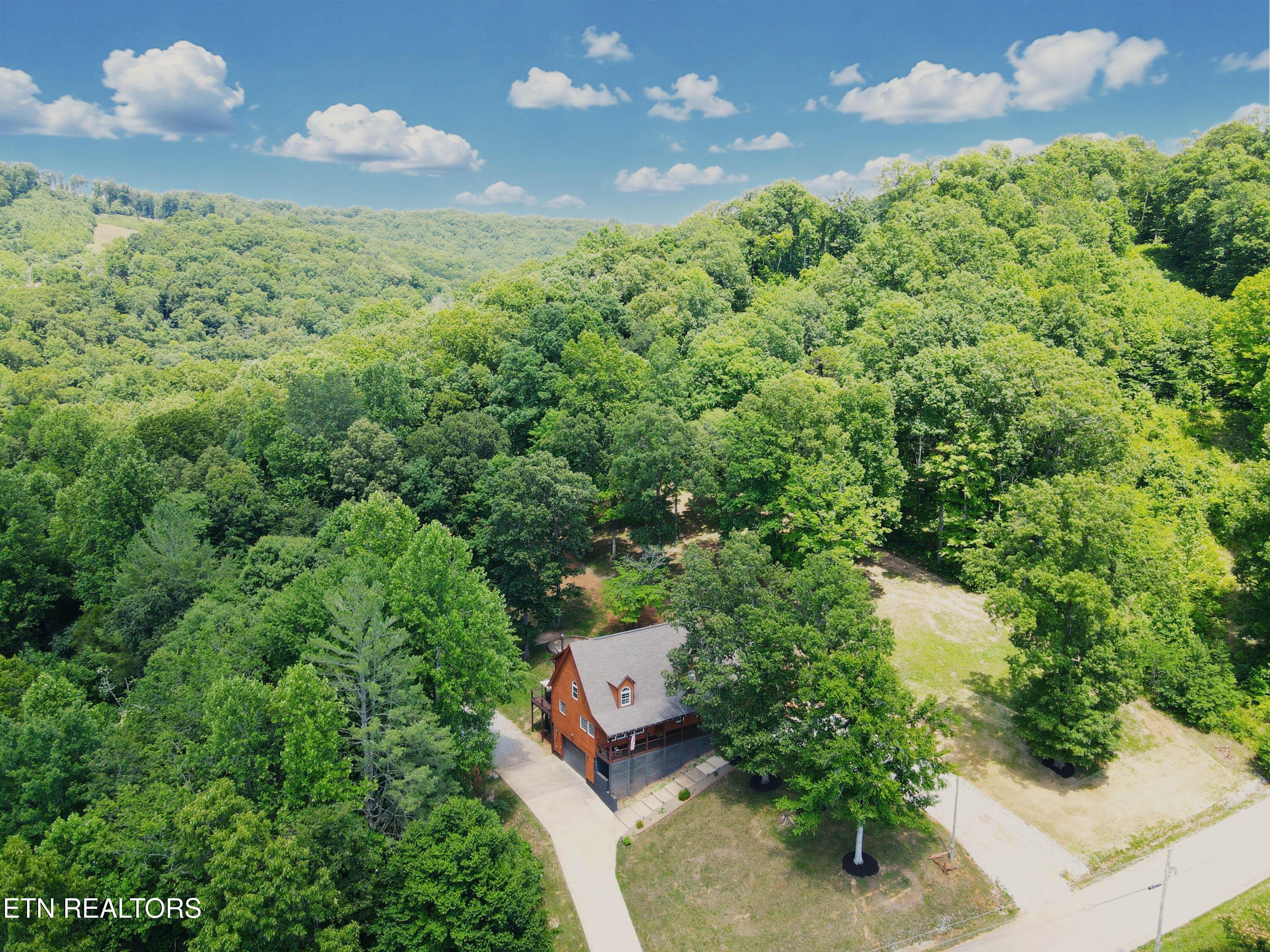 103 Pinnacle Pointe Way, Sharps Chapel, TN - Norris Lake Real Estate - Image# 1