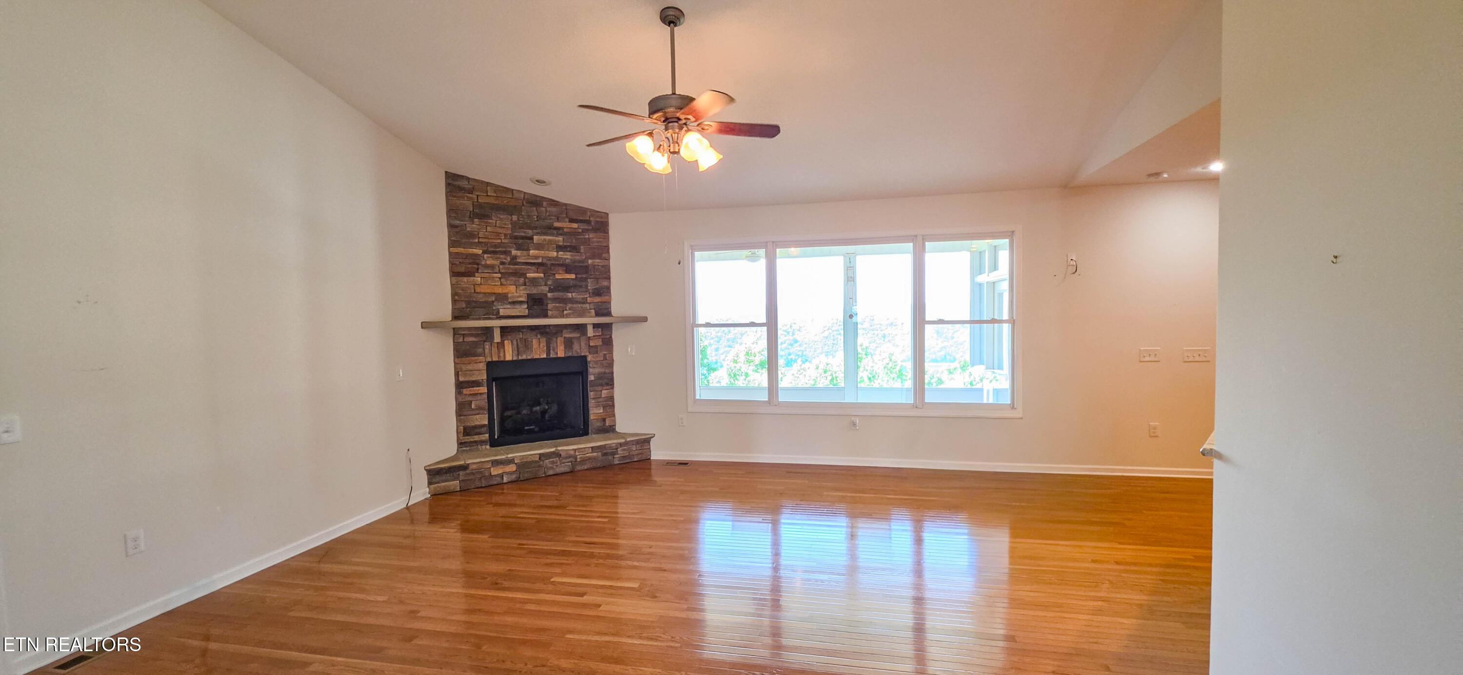 364 Panoramic Drive, Maynardville, TN - Norris Lake Real Estate - Image# 6
