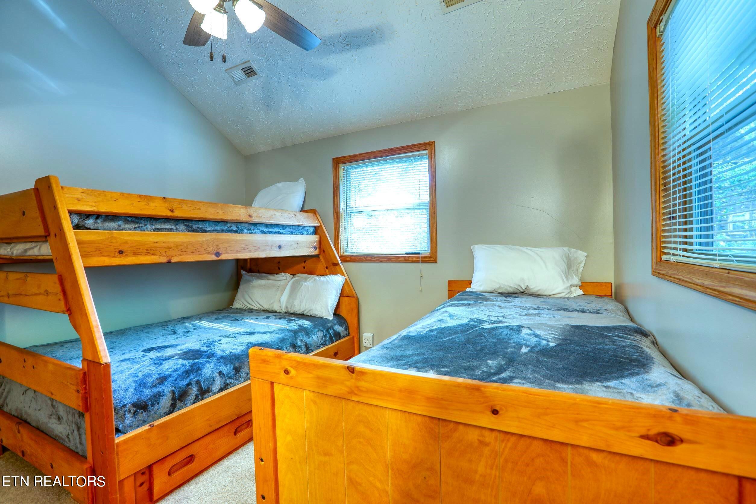 123 Flat Lake Circle, Speedwell, TN - Norris Lake Real Estate - Image# 22