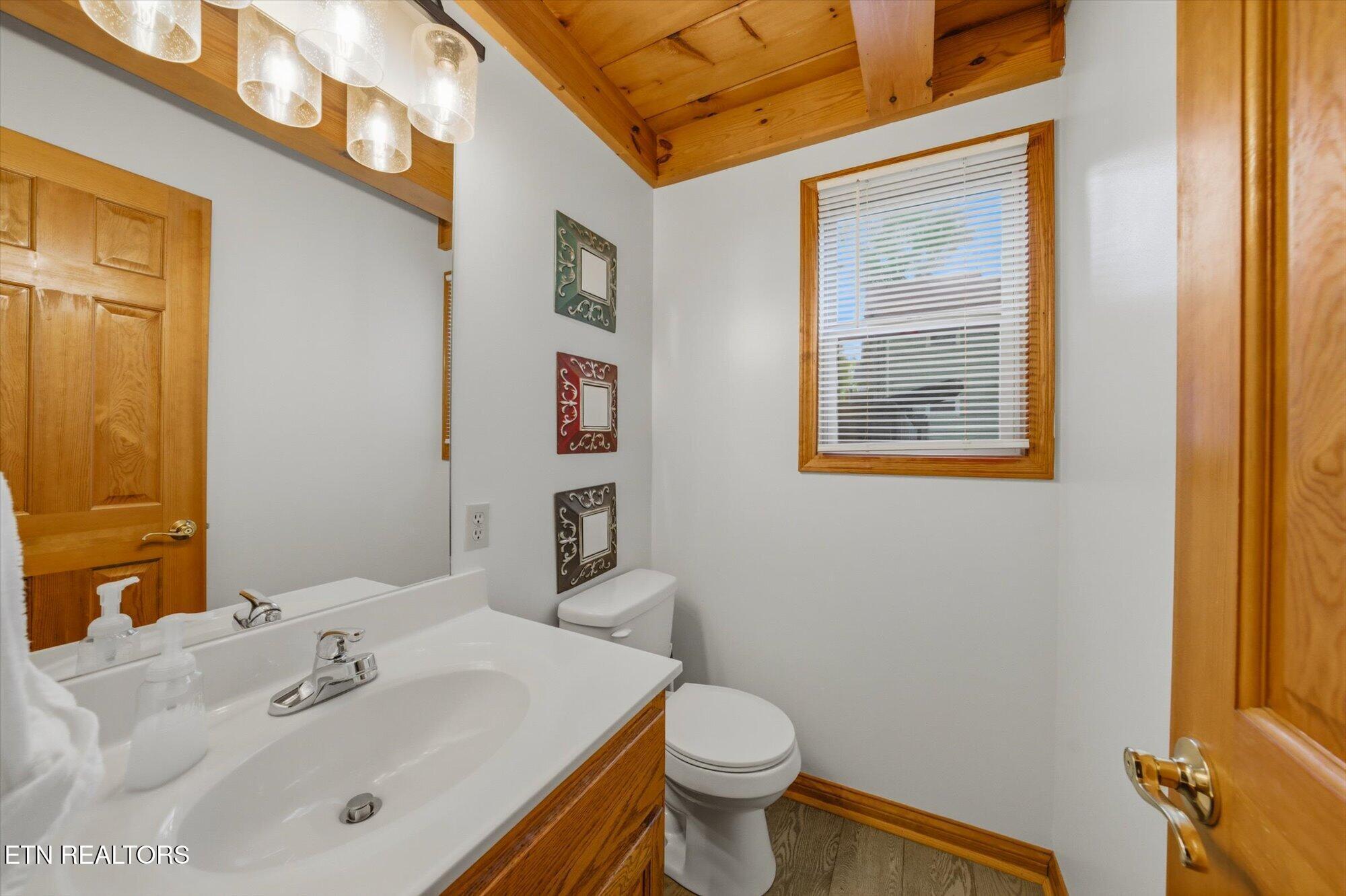 123 Flat Lake Circle, Speedwell, TN - Norris Lake Real Estate - Image# 32