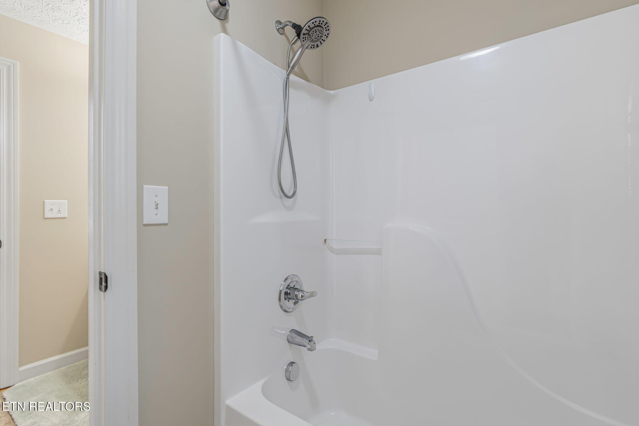 Norris Lake Real Estate - Image# 24