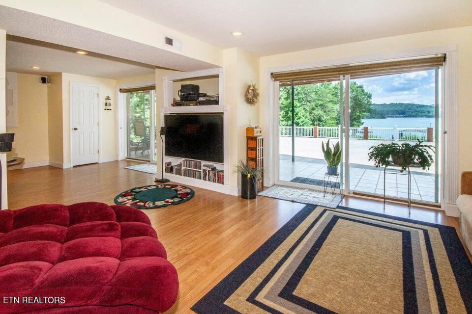 Norris Lake Real Estate - Image# 33