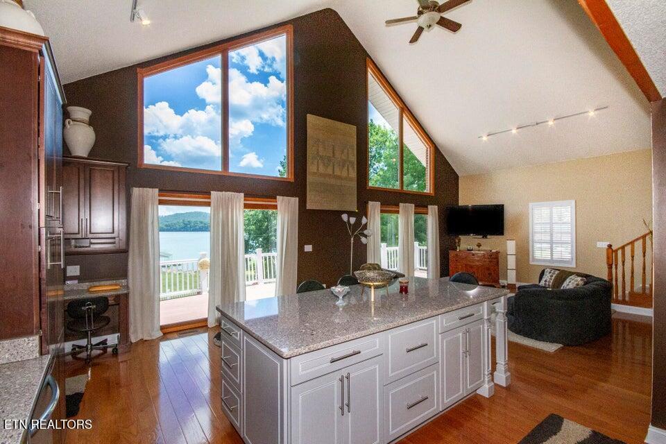 Norris Lake Real Estate - Image# 21