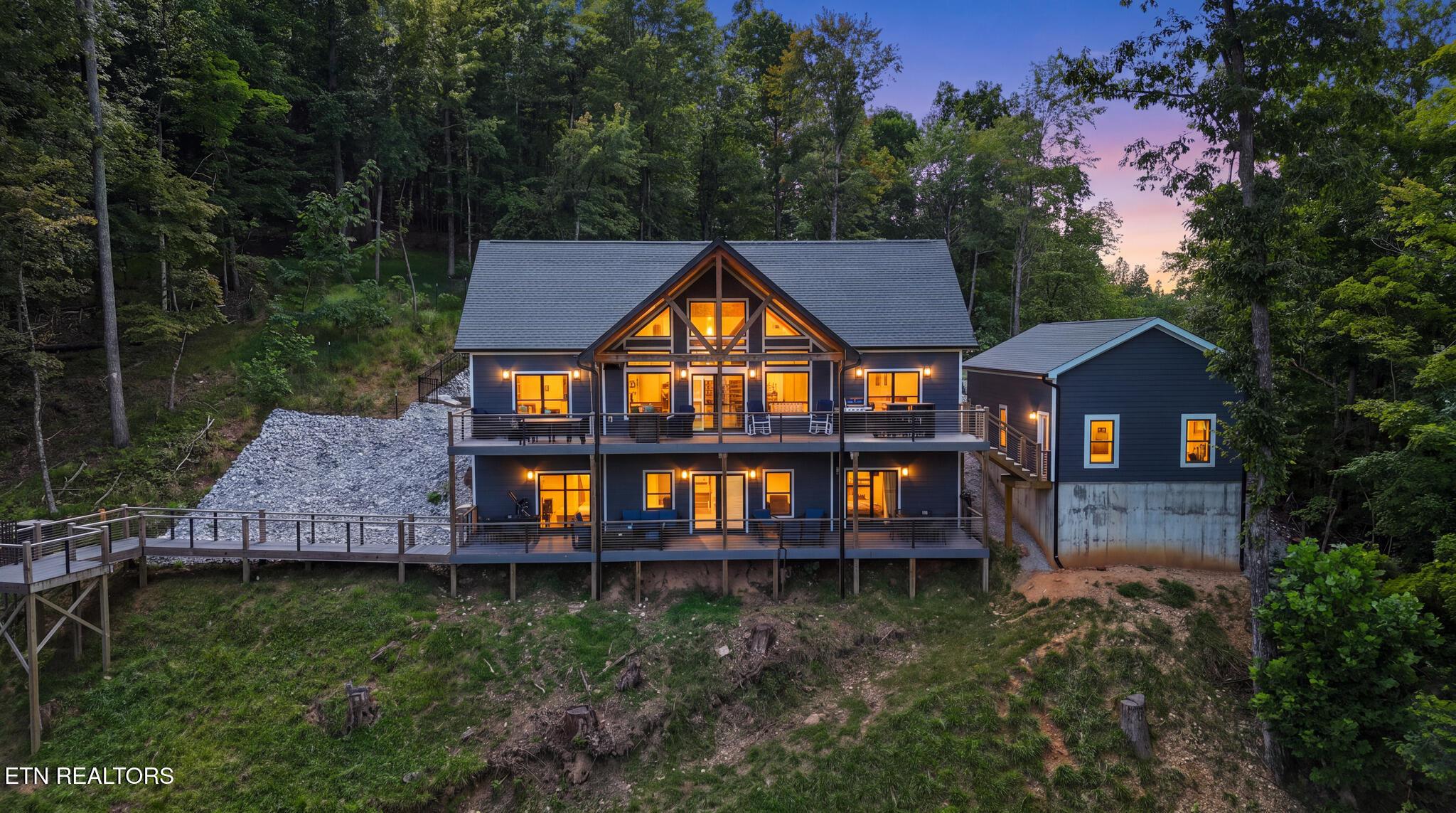552 Fox Ridge Lane, Caryville, TN - Norris Lake Real Estate - Image# 57
