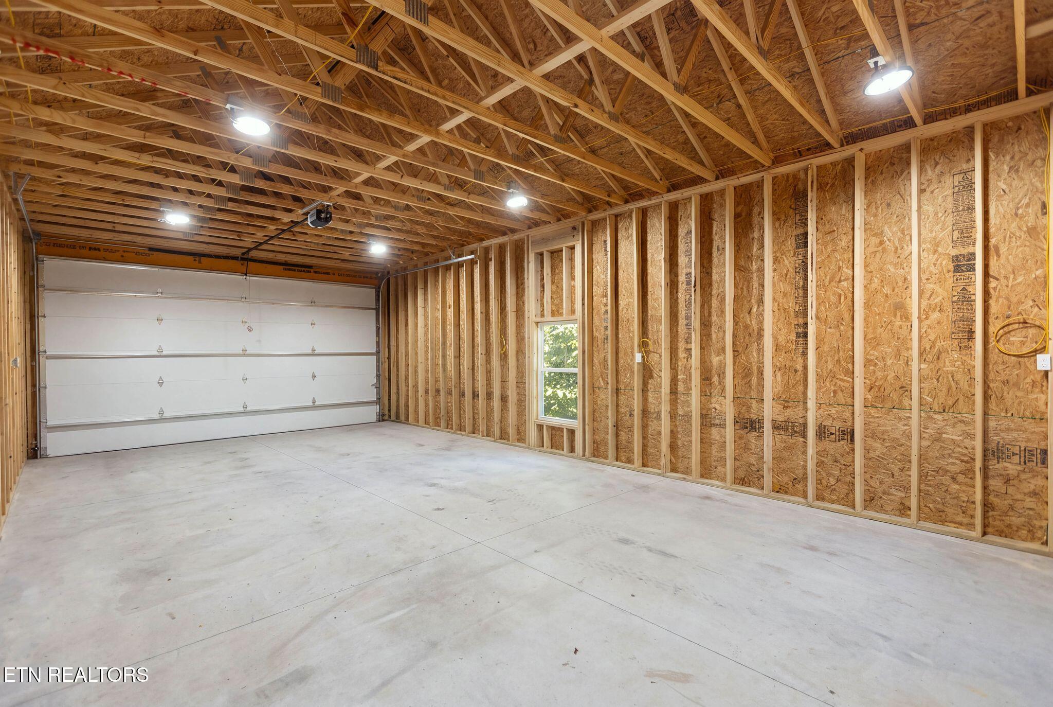 552 Fox Ridge Lane, Caryville, TN - Norris Lake Real Estate - Image# 47
