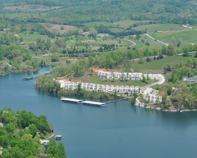 Deer Hill Village Homes for Sale Norris lake